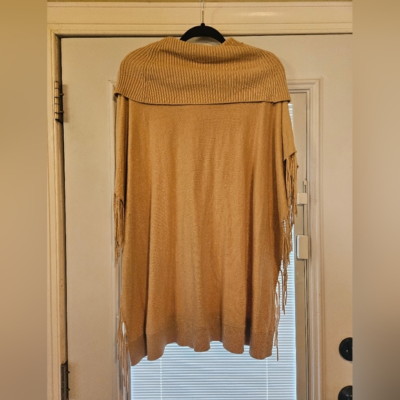 Michael Kors Tan Oversized Cable Knit Poncho with Dramatic Cowl Neck XL - Picture 2 of 7